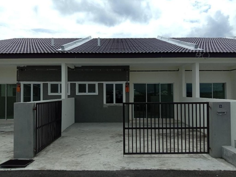 Sg Lalang, Ambangan Heights, Sungai Petani, Kedah, 3 Bedrooms Bedrooms, ,2 BathroomsBathrooms,Terrace House,For Sale,Darulaman Lagenda,Sg Lalang, Ambangan Heights,1222